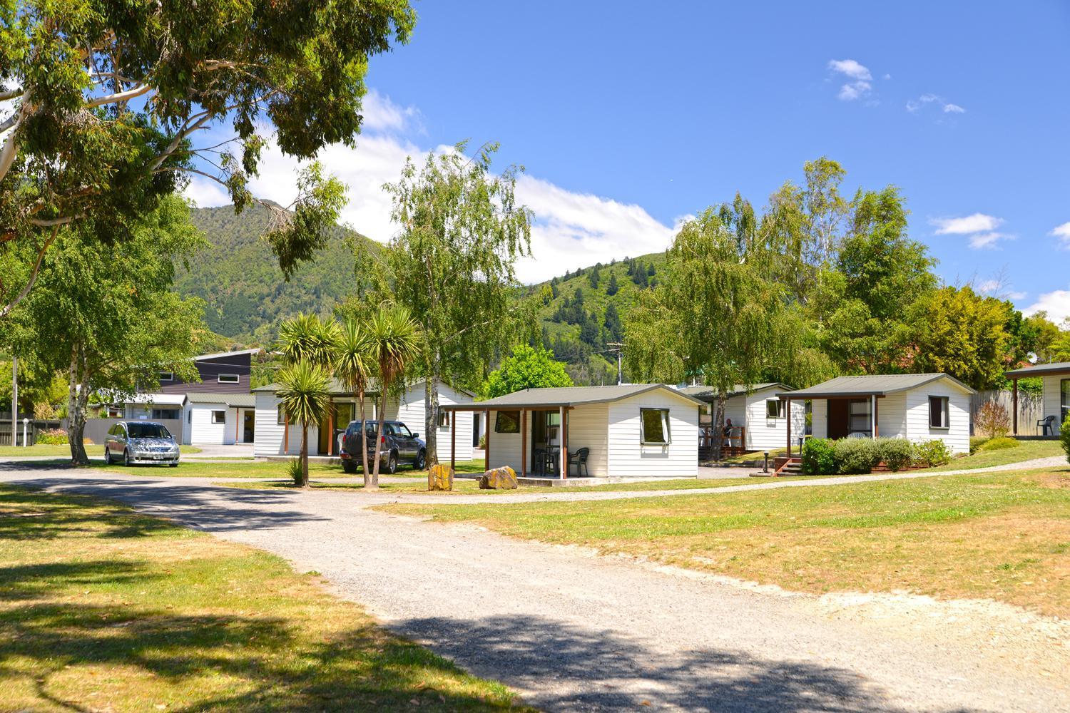 Parklands Marina Holiday Park Picton Exteriör bild